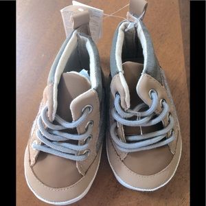 Baby Gap laced booties
